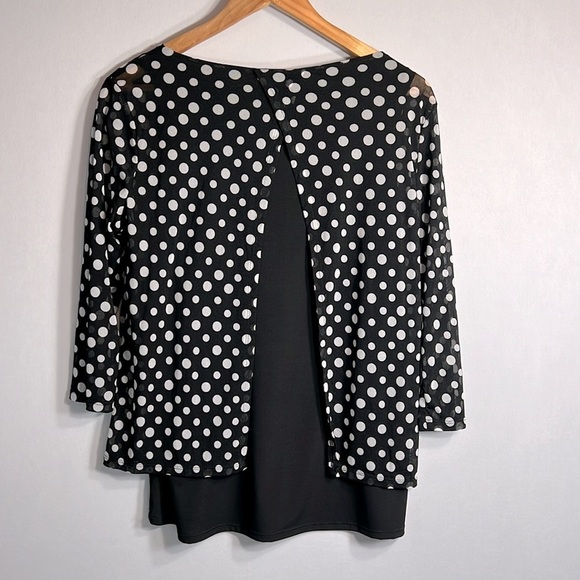 Chico's Knit Kit Perfect Polka-Dot Top size 0 (Small) - Picture 7 of 8